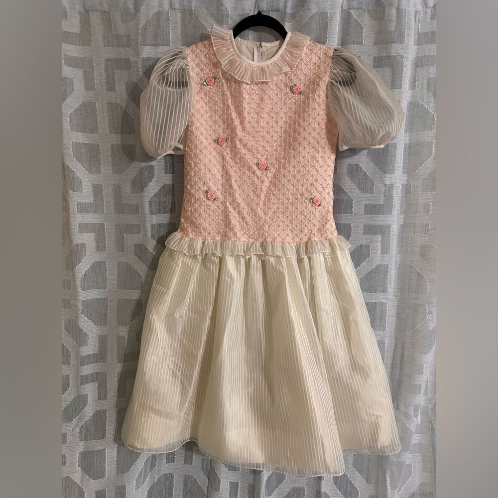 EUC Vintage Sylvia White girls dress with so much detail size 10